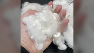 Lustre brillante suave de la solidez del color de la fibra catiónica 1.56D*51m m para el hilado y la mezcla de la materia textil