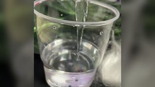 Fibra no tejida adaptable de la materia textil absorbente estupenda de la fibra 9D×52m m de la retención fuerte del agua