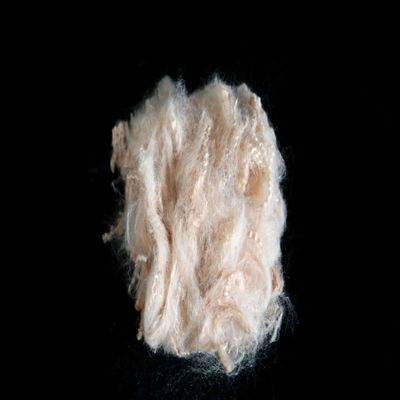 Un buen precio. Fibra de grapa de poliéster artificial de baja fusión de 64 mm para tejidos no tejidos en línea