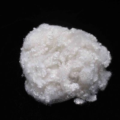 Un buen precio. Fibra retardante del fuego 7D no fluorescente para colchones en línea