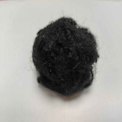 Un buen precio. Fibra retardante de llama negra de 51 mm PSF Fibra grabada de poliéster de grado A en línea