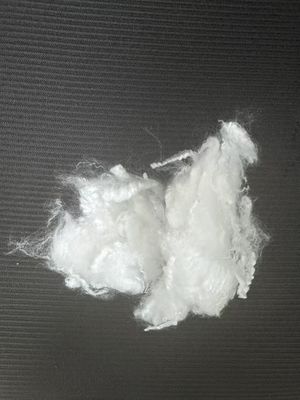 Un buen precio. Fibra PET bicomponente de grado negro Fibra antibacteriana para textiles médicos en línea