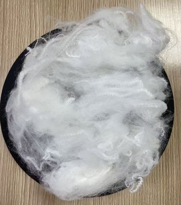 Un buen precio. Fibra de politrimetileno tereftalato PTT + fibra de PET 13D en línea