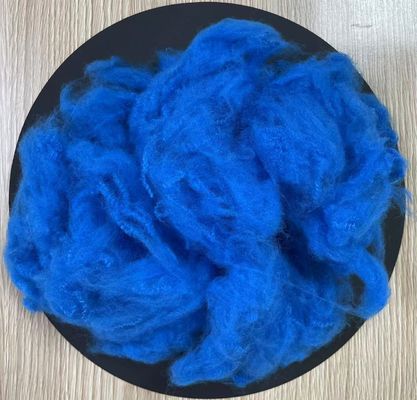 Un buen precio. Fibra de grapa de poliéster reciclado 4.5D 51mm azul pavo real en línea