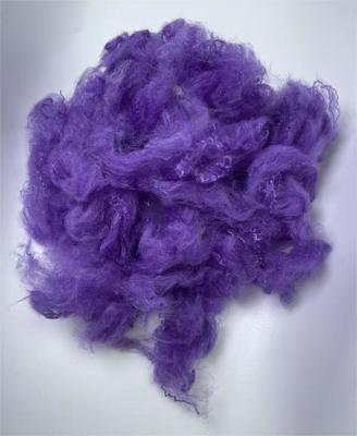 Un buen precio. Recycled Polyester Staple Fiber 2.5D 51mm Deep Purple with 0.2% Oil Content and 0.7-15dtex Fiber Fineness en línea