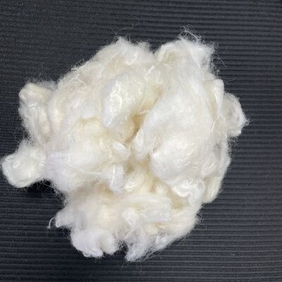 6D*51mm lyocell 70J de calidad superior Fibra suave y amigable para la piel Materia prima textil de celulosa natural para la fabricación de ropa de cama